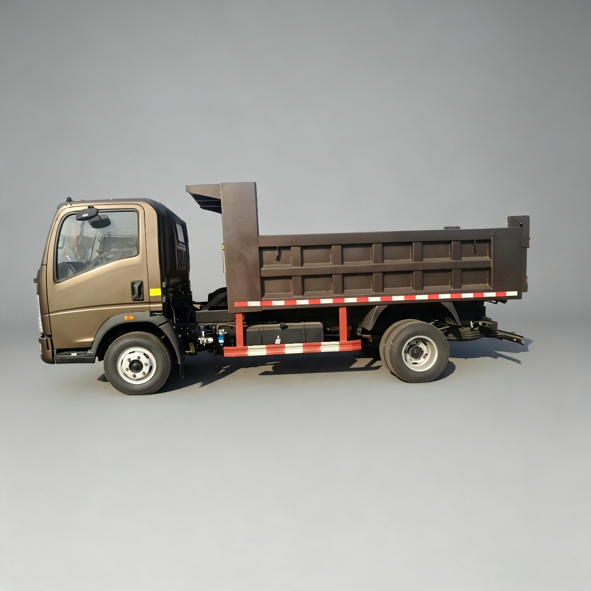 Howo 4x2 116hp 5tons Dump Truck - Image 3